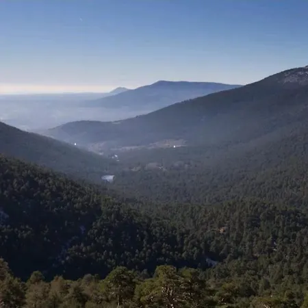 Casita Roja * Cercedilla