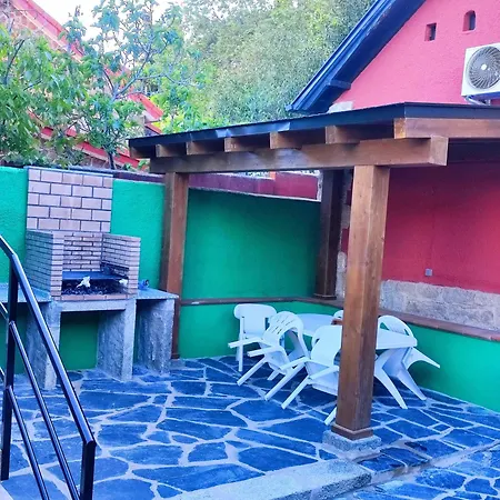 Casita Roja Inn Cercedilla